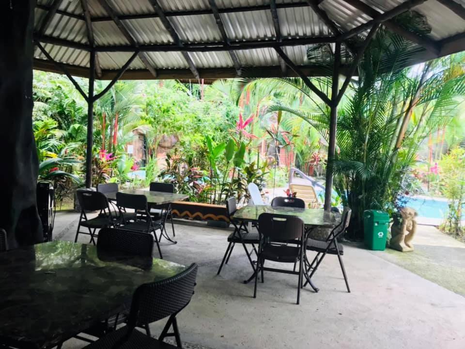 Aunty Arenal Lodge La Fortuna Exterior photo
