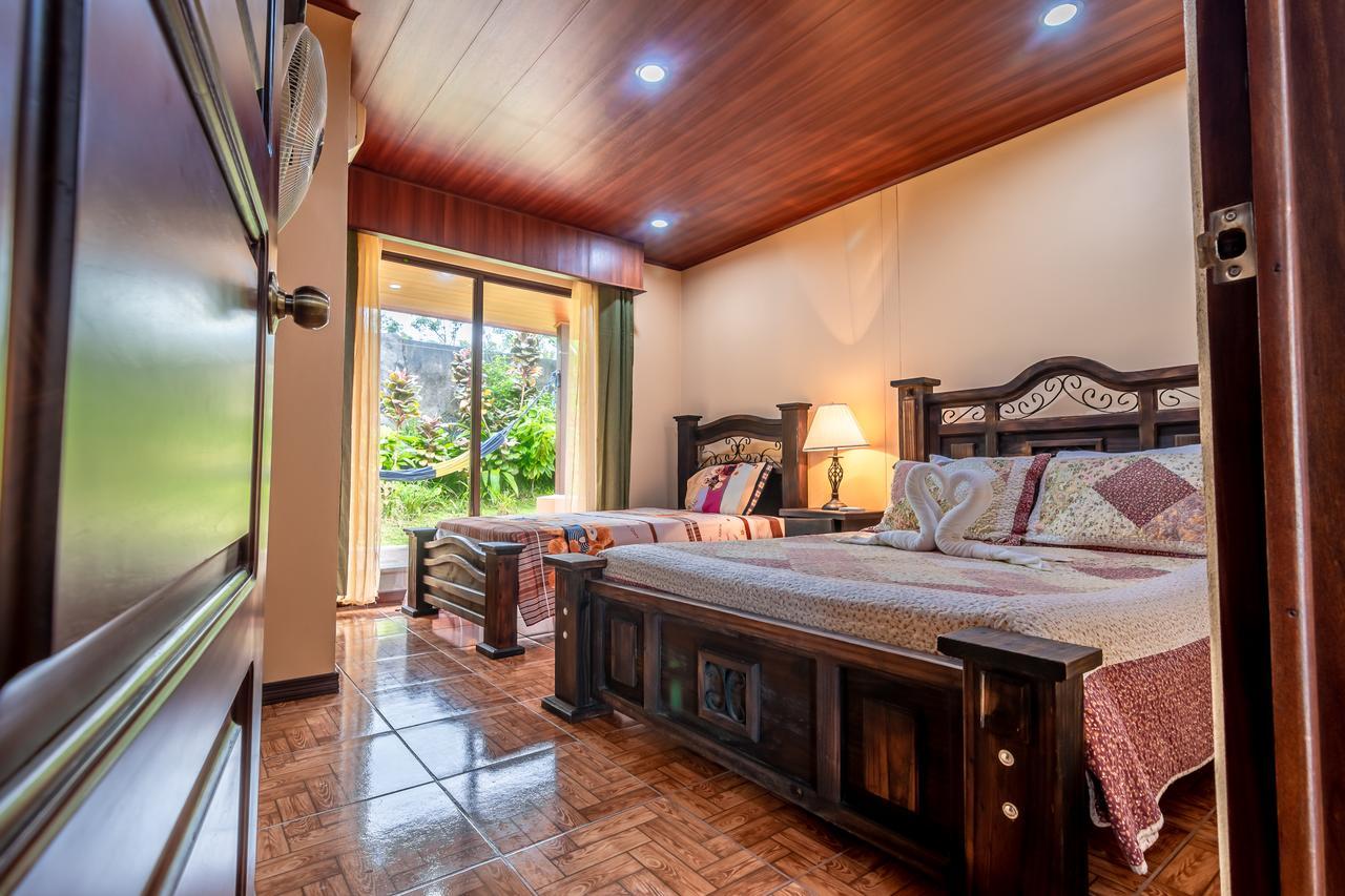 Aunty Arenal Lodge La Fortuna Exterior photo